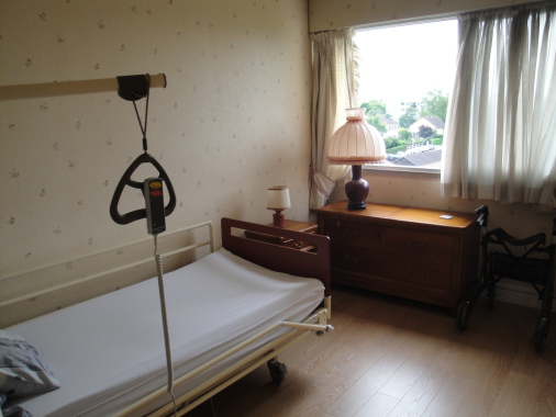 matériel pour chambre à coucher