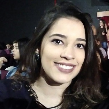 Aílen Lino - Advogada