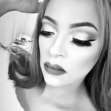 Naathy Farias Makeup