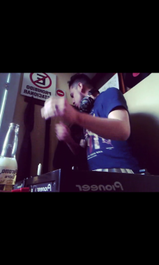 Dj