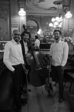 Le Django Black Band