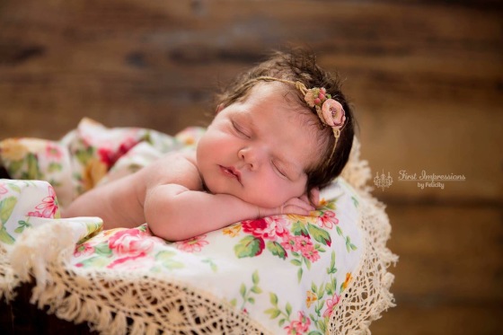 The ideal time for newborn sessions is within the first 10 days after birth.