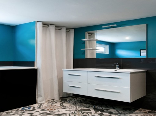 La salle d'eau bleue