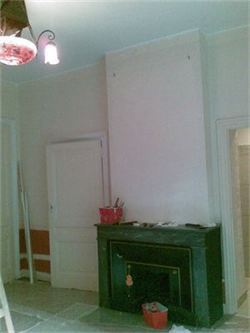 Préparation de l'aménagement d'une chambre.