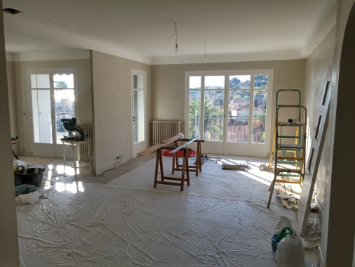 Travaux de peinture murs et plafond.