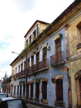 Antiga Fábrica Santa Amélia antes da restauração