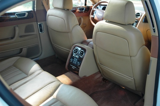 INTERNI BETLEY FLYING SPUR