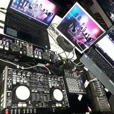 Andrewdj