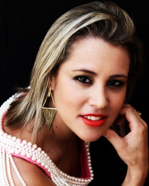 Ensaio Fotográfico: Fundo Preto.