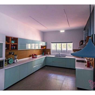 Woodmax Interiors