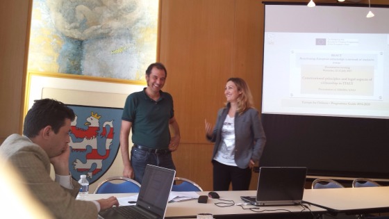 Presentazione situazione italiana sull'accoglienza migranti a Watellos (Francia) nel progetto REACT