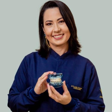 Dra Leda  Santana