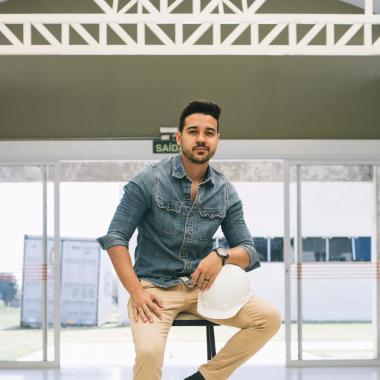 César Augusto - Arquiteto E Urbanista