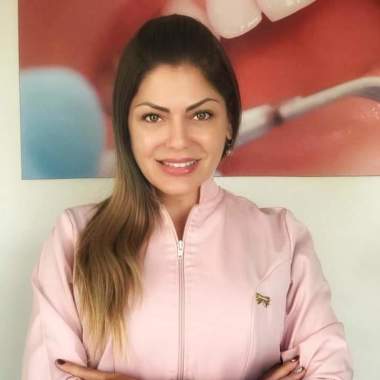 Odontologia Dra. Camila Salvador