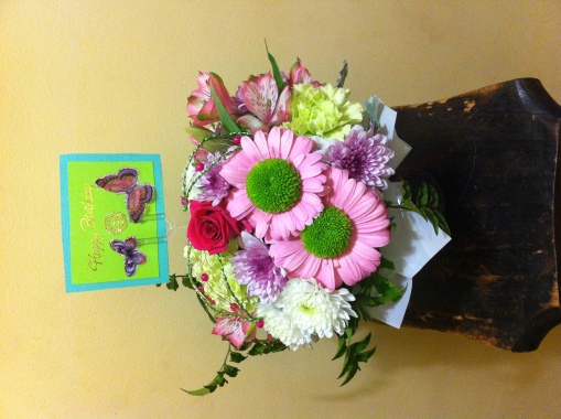 Rustic little flower tin