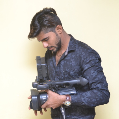Ashish Photo Studio