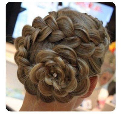 coiffure de mariage.60 euros