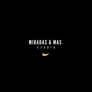 Miradas Y Mas Studio