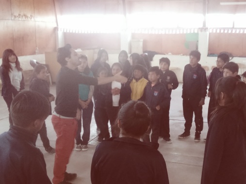 Taller de Teatro y Dramaturgia Aymara. Fundación Superación de la Pobreza/Servicio País. Comunidad educativa, Colchane, Iquique.