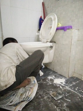 Wal hang commode fitting