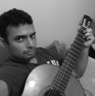 a punto de componer una canción 