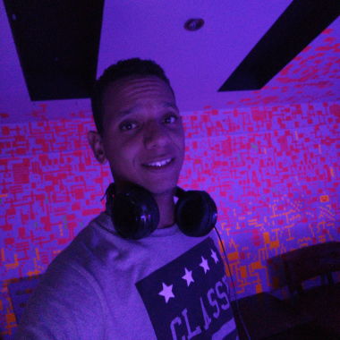 Dj Willi Correa