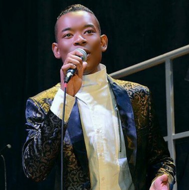 D-Lain Chanteur 