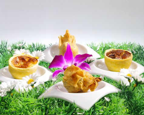Exemple d'amuse bouche au fromage AOP, au  Saumon et chou-fleur et brocolis