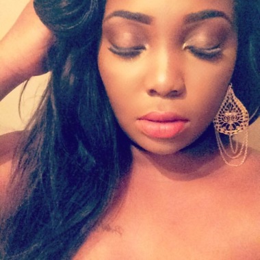 Makeup_Oniika