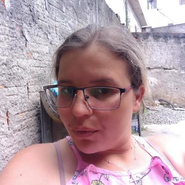 Auxiliar De Cozinha E Repetirá De Alunos