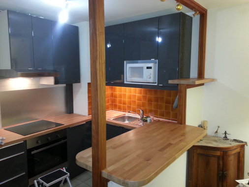 Installation de cuisine, création d'un bar.