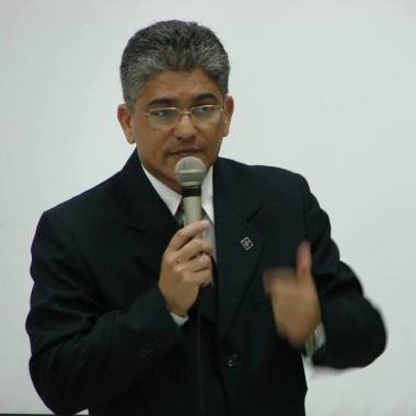 Roberto Botelho