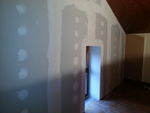Construction mur intérieur en plaques de plâtre