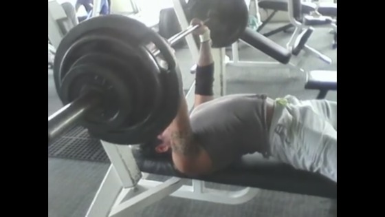 105kg