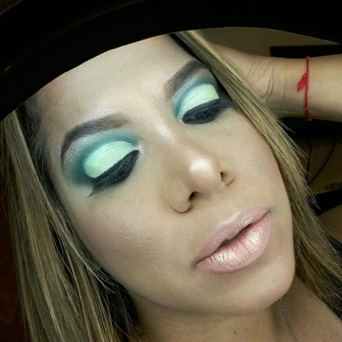 Cut crease cerrado