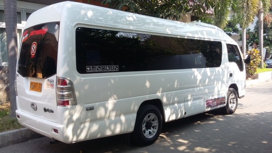 Elf Long 16 seat