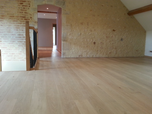 Parquet contrecollé en pose collé en plein