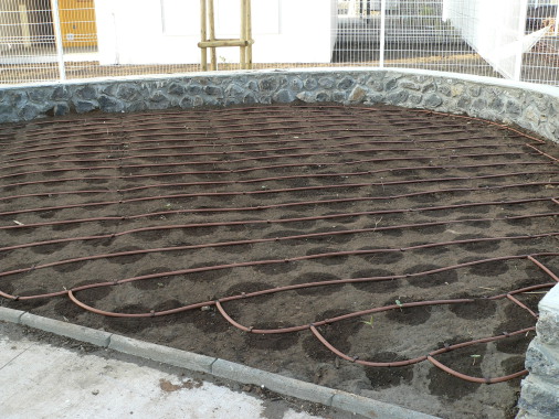 Installation de réseaux de goutteurs