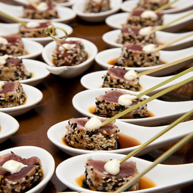 Spoon hot canapés