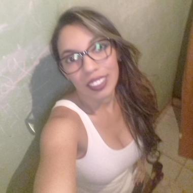 Técnico Em Enfermagem ( Cuidadora De Idosos)