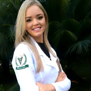 Aine Gomes Fisioterapeuta