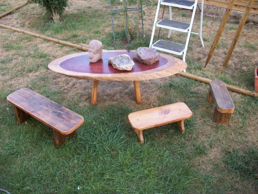 divers création; bancs , table basse, taille de pierre