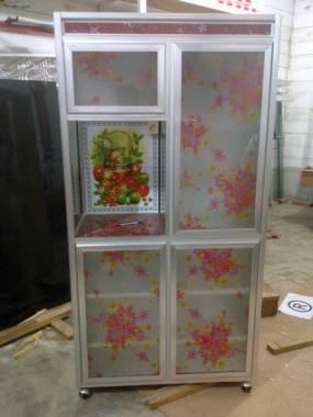 Lemari 2 Pintu