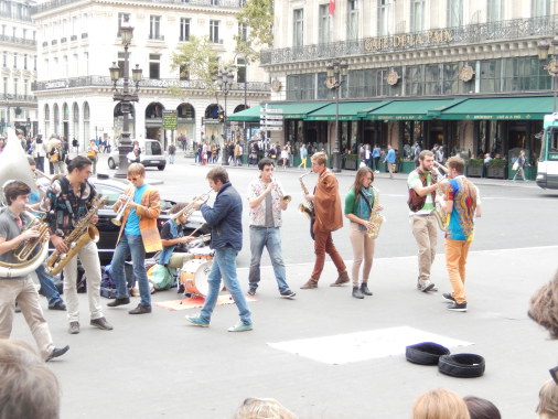 Quand l'envie nous prend de jouer devant un opéra