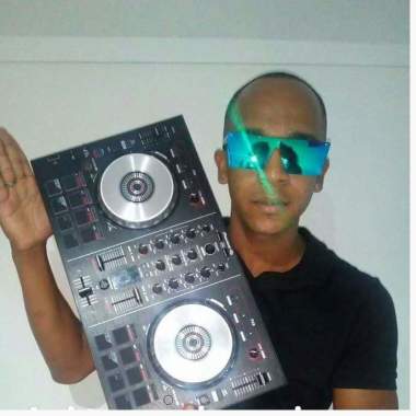 Dj Chama
