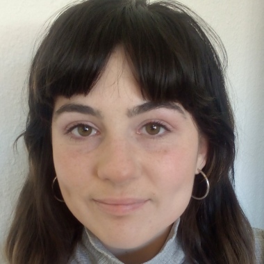 Garance, Étudiante Aux Beaux-Arts 