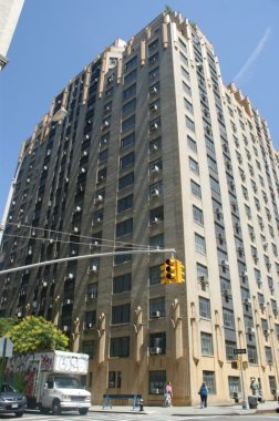 NY 