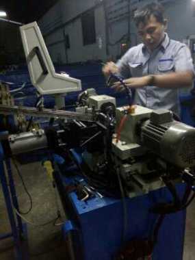 Perbaikan mesin double champer 