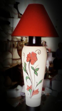 big red lamp
tinggi 2meter
lebar diameter kap 80cm
bahan gerabah