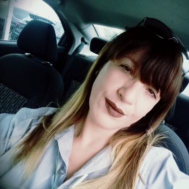 Vanessa Eineck Serviços De Motorista
